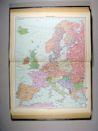 Атлас Мира / Atlas Mira (1954)
88-89. Западная Европа, политическая карта