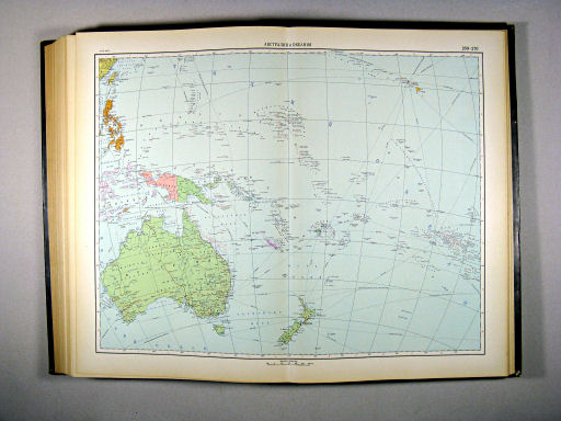 Атлас Мира / Atlas Mira (1954)
269-270. Австралия и Океания, политическая карта