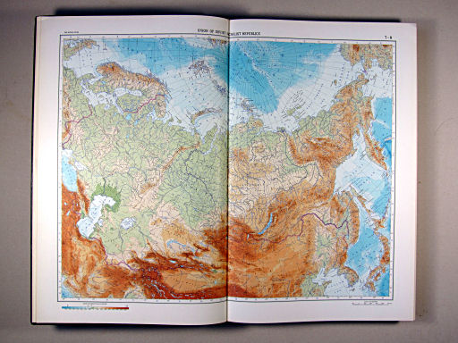 The World Atlas / Атлас Мира (1967)
7-8. Union of Soviet Socialist Republics, Physical