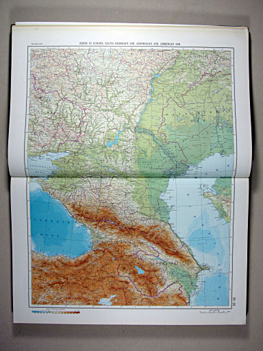 The World Atlas / Атлас Мира (1967)
22-23. RSFSR in Europe, South. Georgian SSR, Azerbaijan SSR, Armenian SSR
