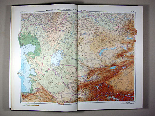 The World Atlas / Атлас Мира (1967)
25-26. Kazakh SSR and Soviet Union Republics in Central Asia
