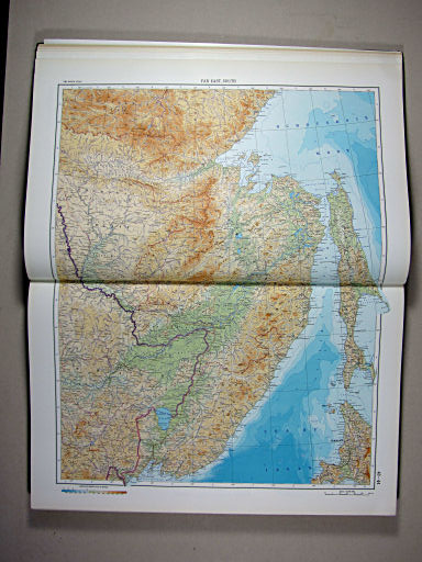The World Atlas / Атлас Мира (1967)
43-44. Far East, South