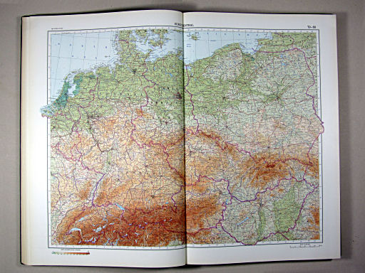 The World Atlas / Атлас Мира (1967)
79-80. Europe, Central