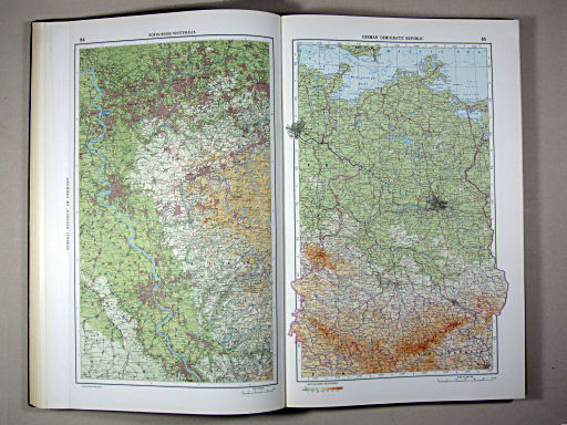 The World Atlas / Атлас Мира (1967)
84. North Rhine-Westphalia
85. German Democratic Republic