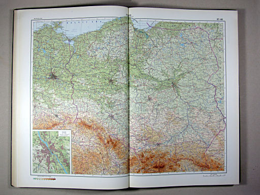 The World Atlas / Атлас Мира (1967)
87-88. Poland