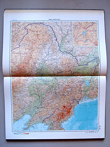 The World Atlas / Атлас Мира (1967)
114-115. China, North-East