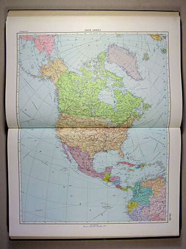 The World Atlas / Атлас Мира (1967)
179-180. North America, Political