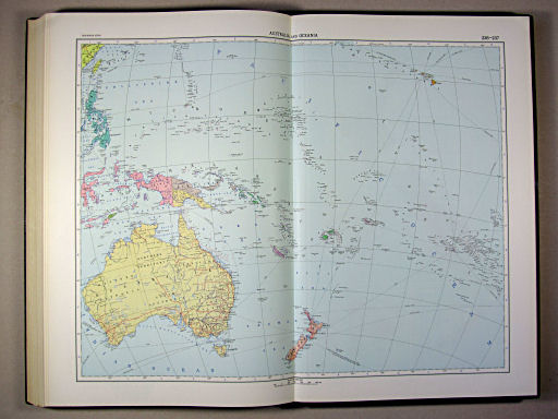 The World Atlas / Атлас Мира (1967)
236-237. Australia and Oceania, Political