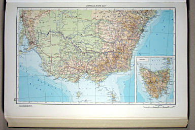 The World Atlas / Атлас Мира (1967)
241. Australia, South-East
