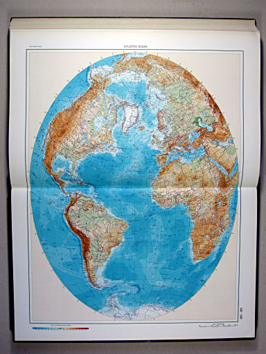 The World Atlas / Атлас Мира (1967)
245-246. Атлантический океан