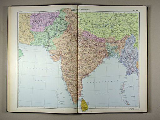Атлас Мира / Atlas Mira (1967)
134-135. Индия, Пакистан, Цейлон, Непал, политическая карта
