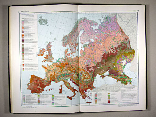 Физико-географический атлас мира (1964)
86-87. Почвы