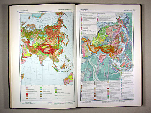 Физико-географический атлас мира (1964)
104. Четвертичные отложения
105. Геоморфология
