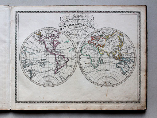 Spehr's geographischer Schul- und Hand-Atlas, 1834-1835
2. Stereographischer Entwurf der Beiden Halbkugeln der Erde