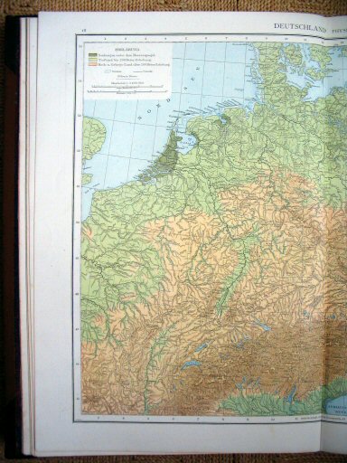 Andree's Handatlas 1881
18.19. Deutschland, physikalisch.