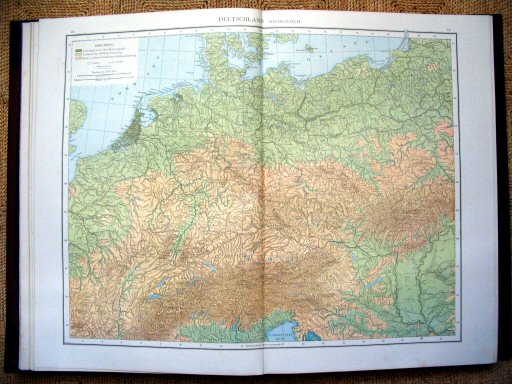 Andree's Handatlas 1881
18.19. Deutschland, physikalisch.