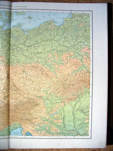 Andree's Handatlas 1881
18.19. Deutschland, physikalisch.