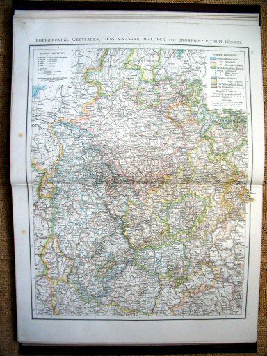 Andree's Handatlas 1881
30.31. Rheinprovinz, Westfalen, Hessen-Nassau, Waldeck und Grossherzogthum Hessen.