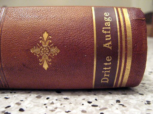 Andrees Handatlas 1893
Zwitserse uitgave, detail van de rug / Swiss version, spine detail
met dank aan J. Lansink / by courtesy of J. Lansink