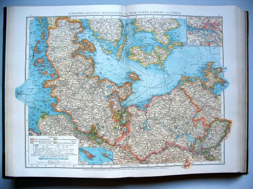 Andrees Handatlas 1893
31.32. Schleswig-Holstein, Mecklenburg und freie Städte Hamburg und Lübeck
Sleeswijk-Holstein, Mecklenburg, Hamburg en Lübeck
Schleswig-Holstein, Mecklenburg, Hamburg and Lübeck