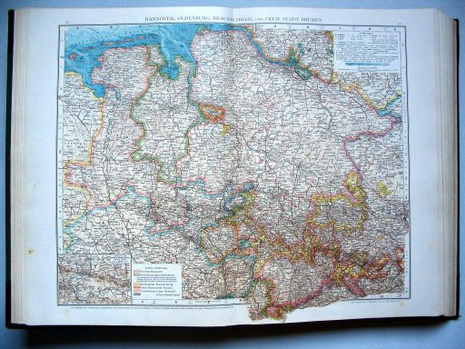 Andrees Handatlas 1893
33.34. Hannover, Oldenburg, Braunschweig und freie Stadt Bremen
Hannover, Oldenburg, Brunswijk en Bremen
Hanover, Oldenburg, Brunswick and Bremen