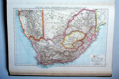 Andrees Handatlas 1893
122. Kapland, Natal, Burenrepubliken und Lüderitzland
Kaapkolonie, Natal, Boerenstaten en Lüderitzland
Cape Colony, Natal, Boer Republics and Lüderitzland