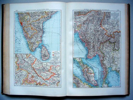 Andrees Handatlas 1896-97
103. Vorderindien, südlicher Teil
104. Burma und malayische Halbinsel
Brits-Indië (zuidelijk deel). Birma en Malakka
British India (southern part). Burma and Malay Peninsula