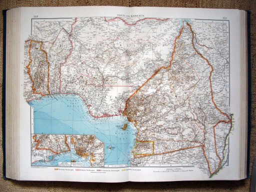 Andrees Handatlas 1913
Togo en Kameroen (kaart 169.170)