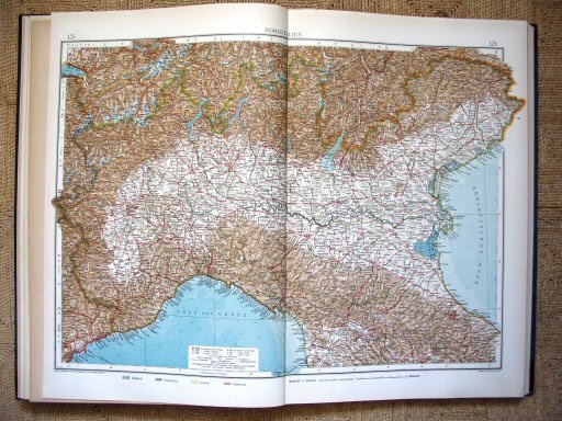 Andrees Handatlas 1914
Noord-Italië (kaart 125.126)