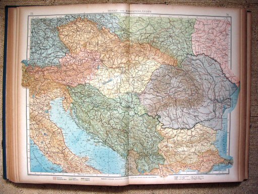 Andrees Handatlas 1921, 2e uitgave
Donau- en Karpatenlanden (kaart 73.74)