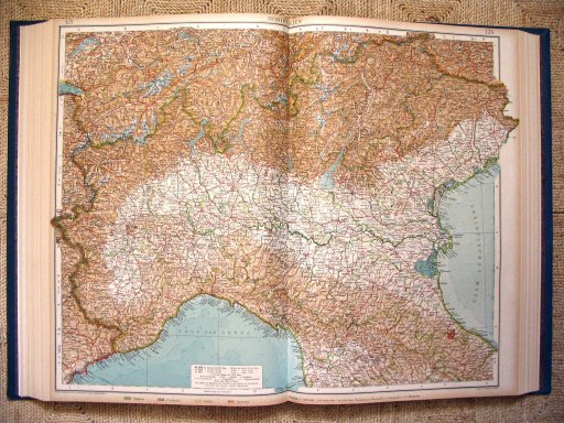 Andrees Handatlas 1921
Noord-Italië (kaart 125.126)