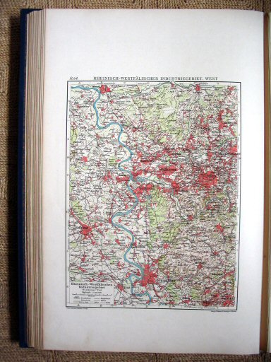 Andrees Handatlas 1930
R.64. Rheinisch-Westfälisches Industriegebiet. West