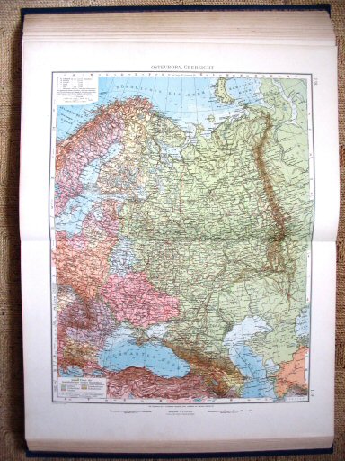 Andrees Handatlas 1930
138.139. Osteuropa, Übersicht