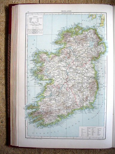 The Universal Atlas 1893
Ierland (kaart 23)