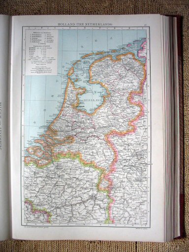 The Universal Atlas 1893
Nederland (kaart 32)