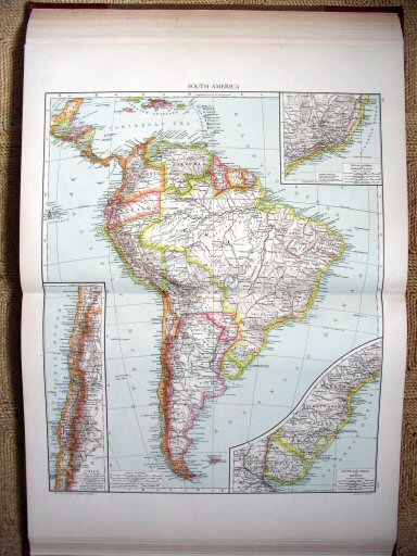 The Universal Atlas 1893
Zuid-Amerika (kaart 99.100)