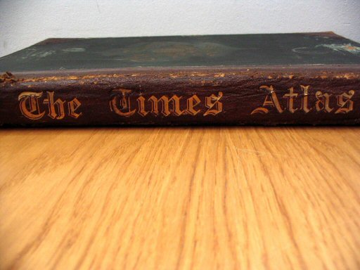 The Times Atlas 1897
Rug / Spine