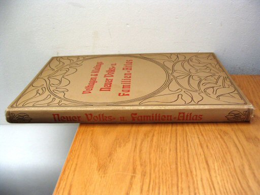 Volks u. Familien-Atlas 1907
Band