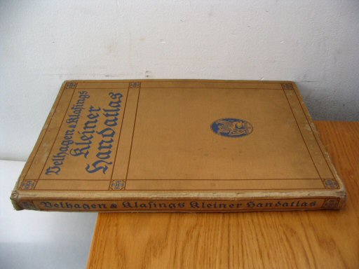 Velhagen & Klasings Kleiner Handatlas (1912)
Band / Binding