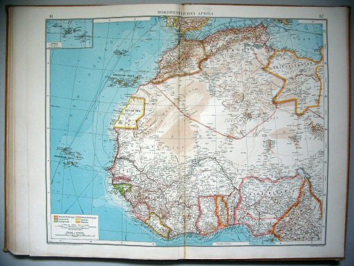 Velhagen & Klasings Kleiner Handatlas (1912)
81.82. Nordwestliches Afrika