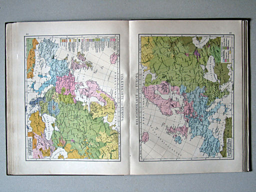 Andree-Putzger's Gymnasial- und Realschul-Atlas, 1890
43. Völkerkarte von Europa
44. Religionskarte von Europa