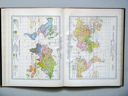 Andree-Putzger's Gymnasial- und Realschul-Atlas, 1893
17. Völkerkarte der Erde
18. Religionskarte der Erde