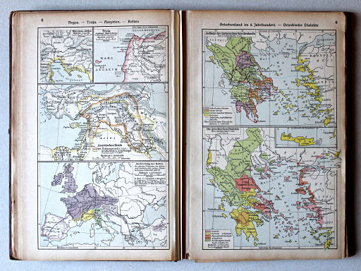 Putzgers Historischer Schul-Atlas, Große Ausgabe, 1923
8. Argos – Troja – Assyrien – Kelten
9. Griechenland im 8. Jahrhundert – Griechische Dialekte