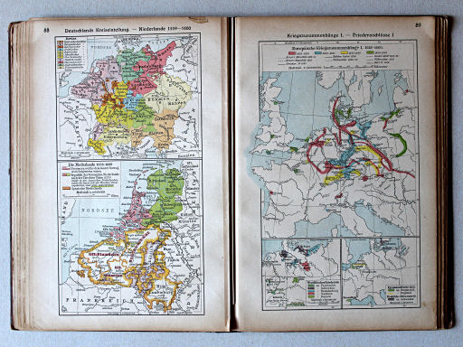 Putzgers Historischer Schul-Atlas, Große Ausgabe, 1923
88. Deutschlands Kreiseinteilung – Niederlande 1559-1600
89. Kriegszusammenhänge I – Friedensschlüsse I