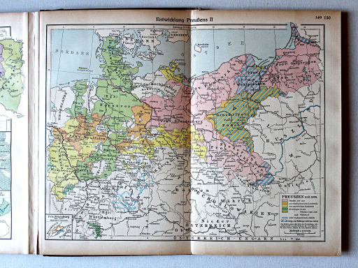 Putzgers Historischer Schul-Atlas, Große Ausgabe, 1923
149.150. Entwicklung Preußens II