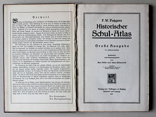 Putzgers Historischer Schul-Atlas, Große Ausgabe, 1931/33
Schutblad voorin met voorwoord, titelpagina / Front endpaper with preface, title page