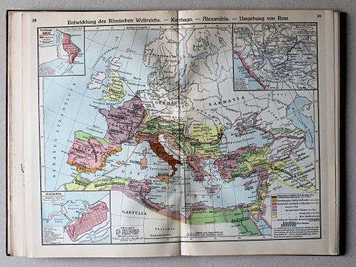 Putzgers Historischer Schul-Atlas, Große Ausgabe, 1931/33
38.39. Entwicklung des Römischen Weltreichs – Karthago – Alexandria – Umgebung von Rom