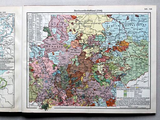 Putzgers Historischer Schul-Atlas, Große Ausgabe, 1934
145.146. Nordwestdeutschland 1789