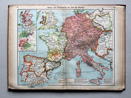 Putzgers Historischer Schul-Atlas, Große Ausgabe, 1937
66.67. Mittel- und Westeuropa zur Zeit der Staufer