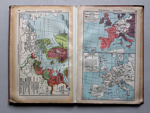 Putzgers Historischer Schul-Atlas, Große Ausgabe, 1937
69. Kirchenspaltung – Universitäten